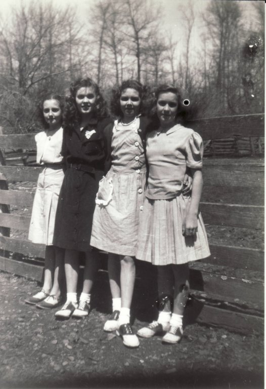 dixongirls.jpg