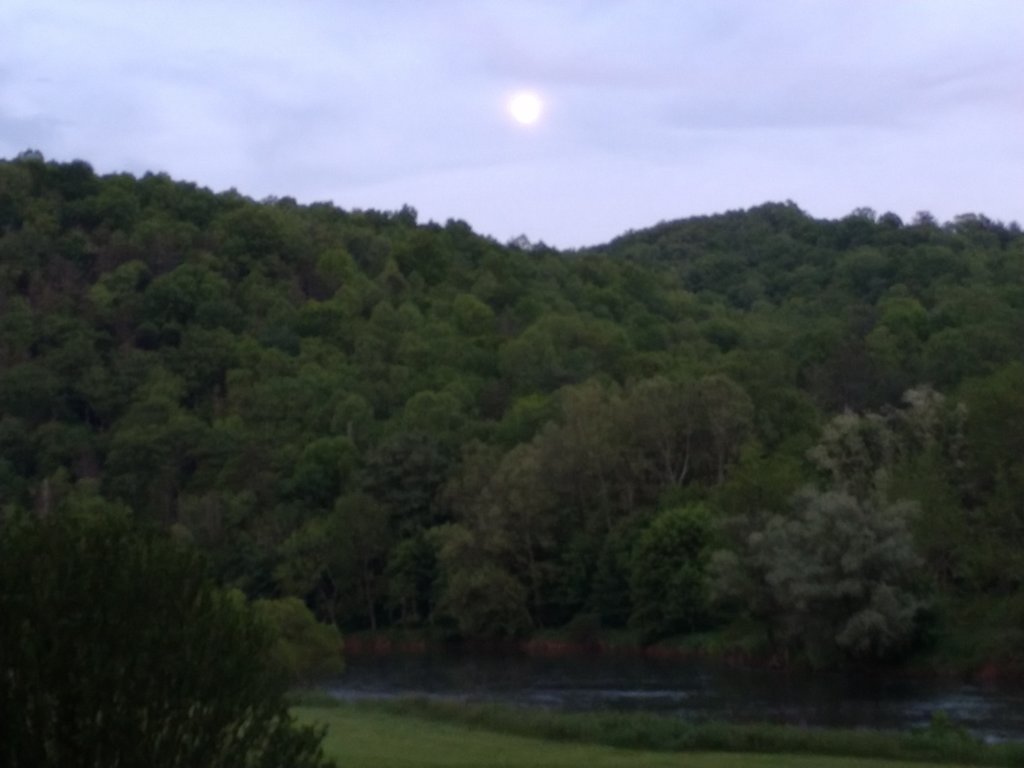 img_20190517_202736168.jpg