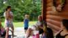 _173901_small.jpg