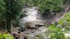 _095136_small.jpg